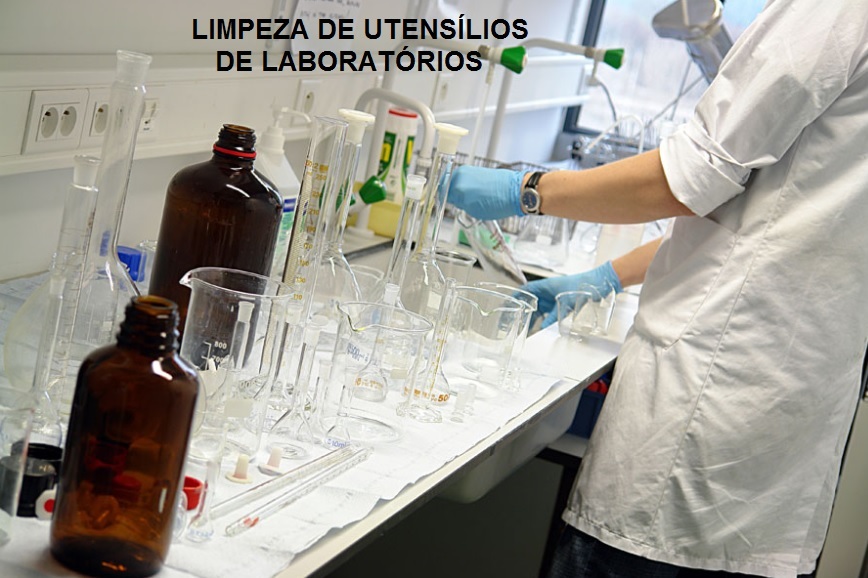 Imagem_Vidros Laboratórios_Detergente Multiação.jpg